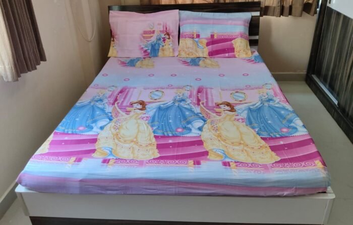 Honey Bee Geometric Queen Size Bedsheet Set